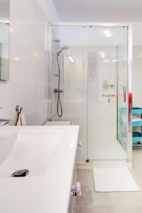 Sète Appartement Place Des Halles מראה חיצוני תמונה